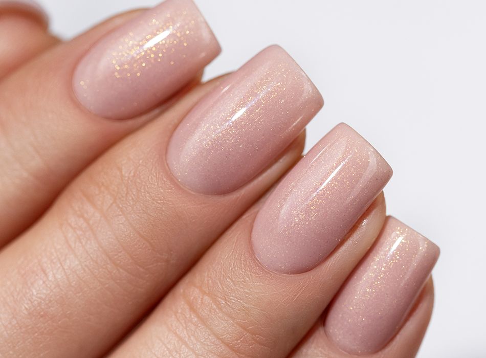 GEL POLISH MEGA BASE Shimmer Peach 8ml - VICTORIA VYNN